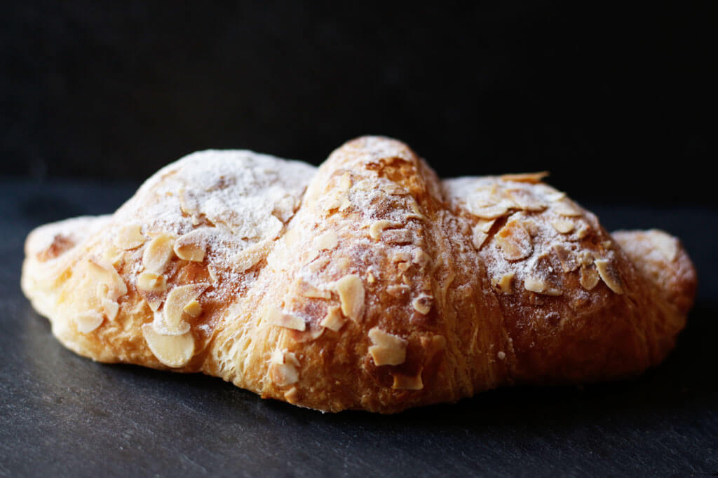 Croissant Mandel – Jetzer